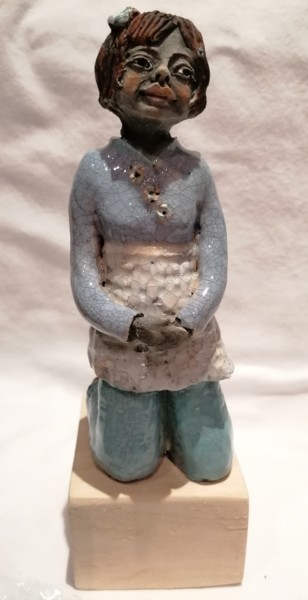 Sculpture titled "La prieuse" by Sandrine De Zorzi, Original Artwork, Clay