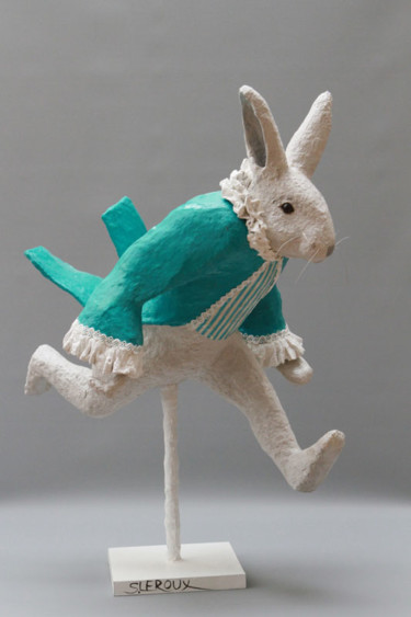 Sculpture intitulée "Le lapin pressé" par Sandrine Leroux Sculptures, Œuvre d'art originale, Papier