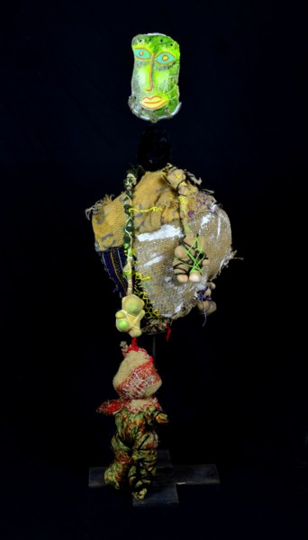 Sculpture titled "Fruits suspendus 2" by Sandrine Vachon Thiebaut, Original Artwork, Thread