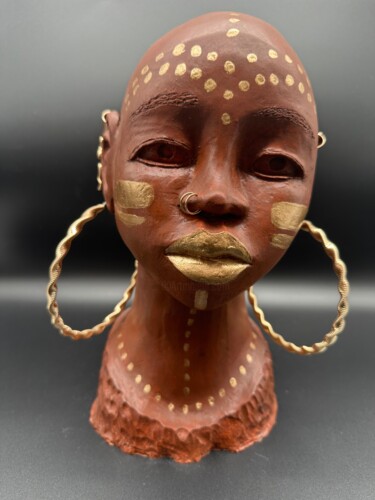 Sculptuur getiteld "Ethnik" door Sange, Origineel Kunstwerk, Klei