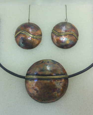 Design mit dem Titel "Earrings & Hecklace" von Sapir Gelman, Original-Kunstwerk, Objekte
