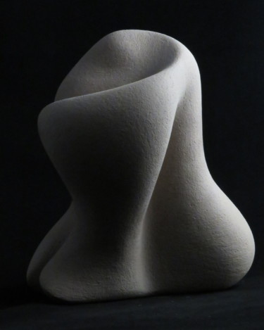 Sculpture titled "Sensualité 3" by Sara Amato-Gentric, Original Artwork, Clay