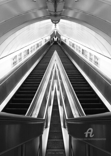 Fotografia intitulada "Subway 2" por Sarah Leseigneur, Obras de arte originais, Fotografia digital