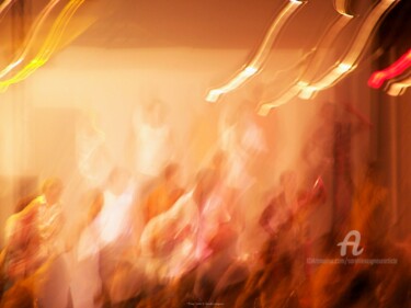 Photography titled "Party" by Sarah Leseigneur, Original Artwork, Digital Photography