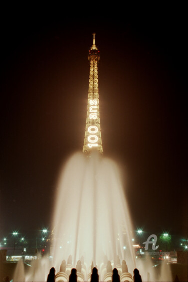 Fotografia intitolato "Tour Eiffel 'Fusée'…" da Sarcie, Opera d'arte originale, fotografia a pellicola Montato su Altro pann…