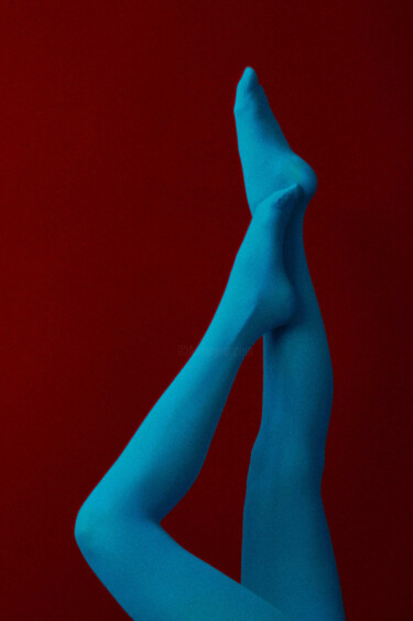 Fotografie mit dem Titel "Blue accent" von Savanna, Original-Kunstwerk, Digitale Fotografie