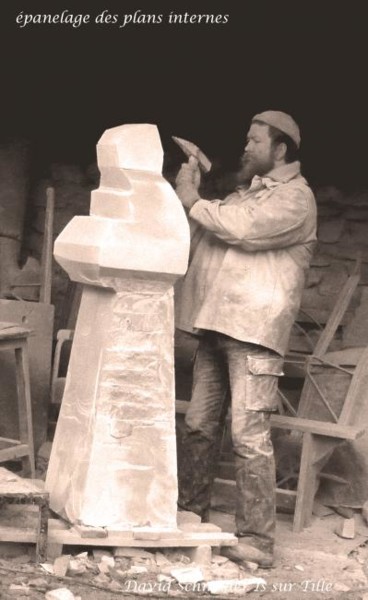 Escultura intitulada "St Vincent vigneron" por Domitille Et David Schneider, Obras de arte originais, Pedra