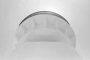 Fotografía titulada "Lighthouse - Seal R…" por Scott Gregory Banner, Obra de arte original, Fotografía analógica