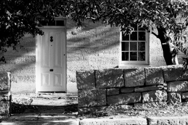 Fotografia intitolato "Sandstone cottage -…" da Scott Gregory Banner, Opera d'arte originale, fotografia a pellicola