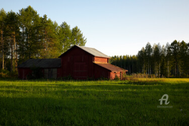 Fotografía titulada "Wooden barn - Savon…" por Scott Gregory Banner, Obra de arte original, Fotografía digital