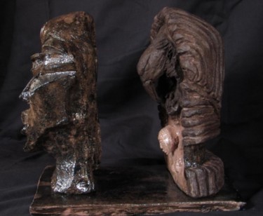 Sculpture intitulée "internal certamen (…" par Esco, Œuvre d'art originale, Terre cuite