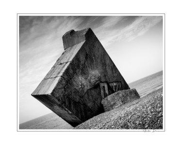 Photography titled "Le bunker" by Sébastien Bance, Original Artwork, Digital Photography