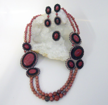 Design titled "Collier avec perles…" by Anne Meniconi (Secrets de Naomi), Original Artwork, Jewelry