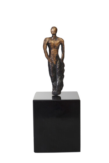 Skulptur mit dem Titel "The Men" von Seda Eyuboglu, Original-Kunstwerk, Bronze