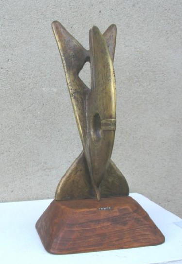 Sculpture titled "Antelope- 3eme face" by Sekou, Original Artwork