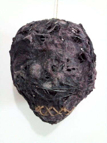 Scultura intitolato "Dried head" da Serendipity Liche, Opera d'arte originale, Filo