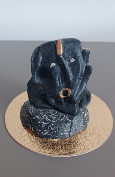 Sculpture titled "Masque noir" by Serge Maronese, Original Artwork, Plaster