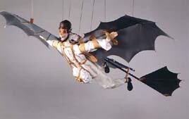 Sculpture intitulée "AILES  AUX  BRAS" par Serge Reynaud (Art of Flying), Œuvre d'art originale, Techniques mixtes
