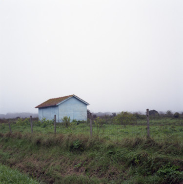 Photographie intitulée "Abandonnée" par Serge Ricome, Œuvre d'art originale, Photographie argentique