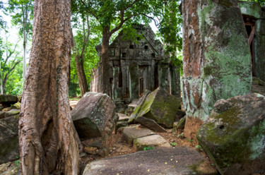 Fotografie getiteld "Angkor No.2 - Signe…" door Serge Horta, Origineel Kunstwerk, Digitale fotografie