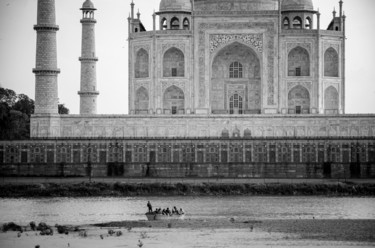 Fotografie getiteld "The Taj #5 - (Small…" door Serge Horta, Origineel Kunstwerk, Digitale fotografie