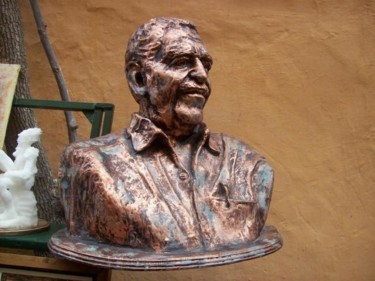 Escultura titulada "busto" por Sergio Uribe, Obra de arte original