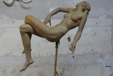 Skulptur mit dem Titel "Elmira" von Serhii Brylov, Original-Kunstwerk, Ton