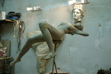 Sculpture intitulée "Anna" par Serhii Brylov, Œuvre d'art originale, Argile
