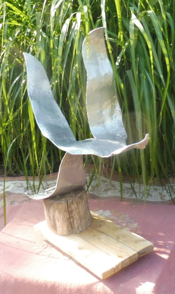 Skulptur mit dem Titel "Envol de l'oiseau" von Servin, Original-Kunstwerk, Aluminium