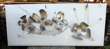 Escultura titulada "Très grande corbeil…" por Servin, Obra de arte original, Aluminio