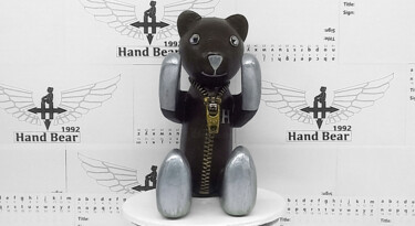 Sculpture intitulée "Vintage bear doll :…" par Seven E, Œuvre d'art originale, Acrylique