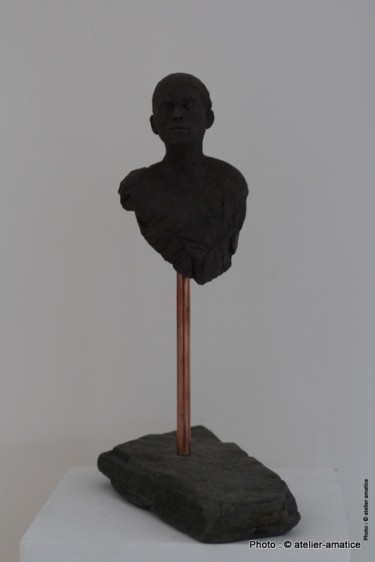 Sculpture titled "Sérénité" by Sev, Original Artwork, Terra cotta