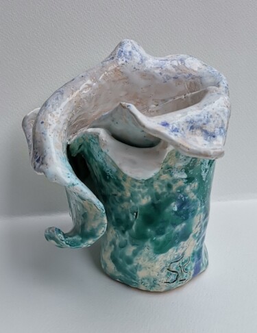 Sculpture titled "POT ARUM" by Severine Soulas, Original Artwork, Ceramics
