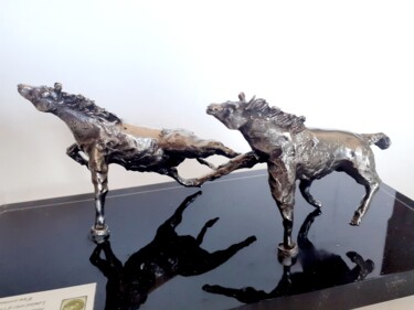 Sculpture titled "INOX EQUUS" by Severino Braccialarghe, Original Artwork, Stainless Steel