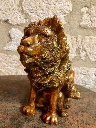 Sculptuur getiteld "Le roi lion et son…" door Seys Sculpture, Origineel Kunstwerk, Terra cotta