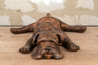 Skulptur mit dem Titel "Le bouledogue confi…" von Seys Sculpture, Original-Kunstwerk, Terra cotta