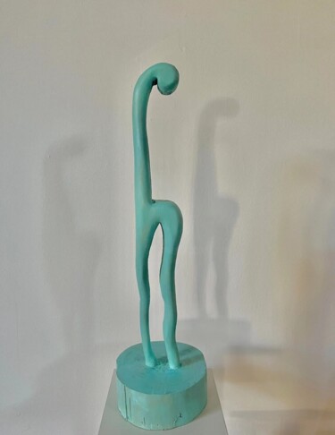 Scultura intitolato "Light blue Vidal" da Sha Kama, Opera d'arte originale, Legno