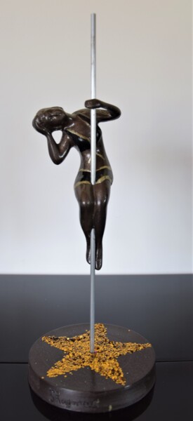 Sculpture titled "Aurore" by Shagmac, Original Artwork, Resin
