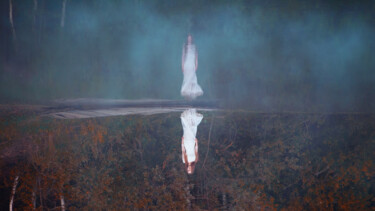 摄影 标题为“Maiden of the Lake” 由Мария Шаркань, 原创艺术品, 数码摄影