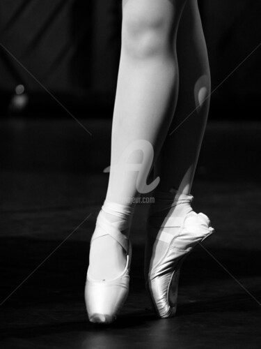 Photographie intitulée "Danse #12" par Sharlie Evans, Œuvre d'art originale, Photographie numérique