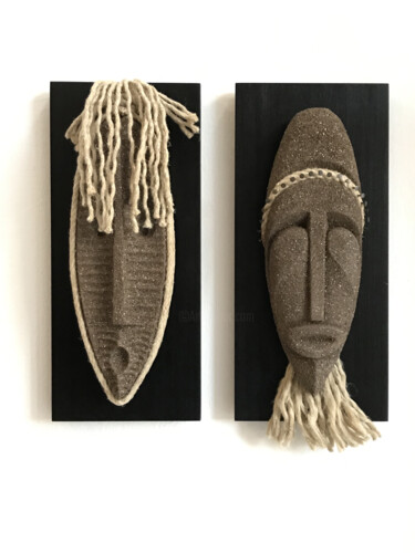 Skulptur mit dem Titel "Masken 6 bis 7, See…" von Sheraya_berlin, Original-Kunstwerk, Holz Auf Holzplatte montiert