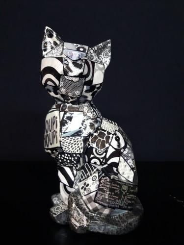 Sculpture titled "chat origami noir e…" by Siberil Rey, Original Artwork, Wood