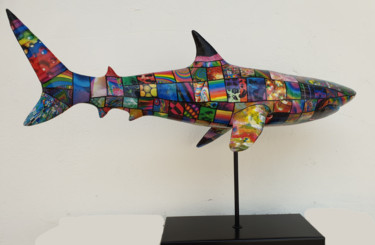 Sculpture titled "requin multicolor" by Siberil Rey, Original Artwork, Collages