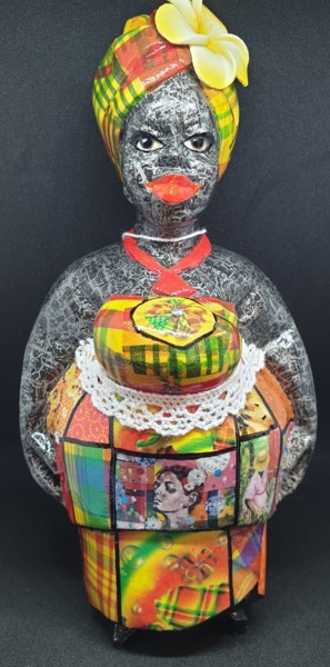 Escultura titulada "Mini Awoulaba" por Siberil Rey, Obra de arte original, Madera