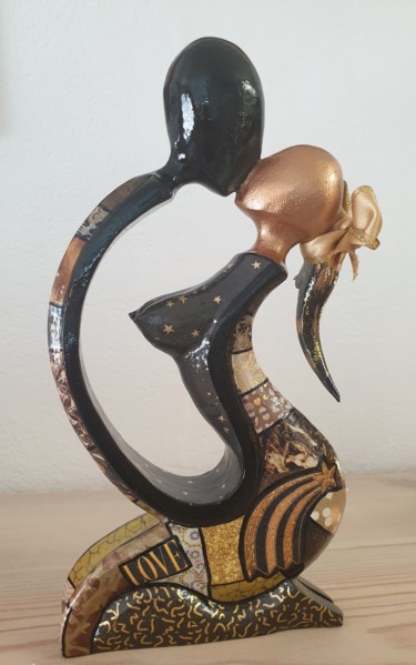 Skulptur mit dem Titel "Mixed 9" von Siberil Rey, Original-Kunstwerk, Collagen