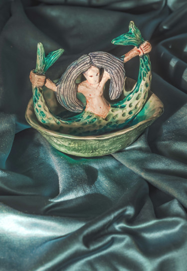 Sculptuur getiteld "piccola sirena" door Silvia Benfenati, Origineel Kunstwerk, Keramiek