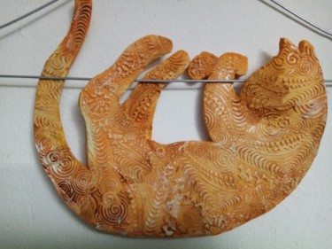 Escultura intitulada "il gatto rosso" por Silvia Benfenati, Obras de arte originais, Cerâmica