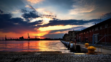 Φωτογραφία με τίτλο "harbor sunset" από Simon Gaitanidis, Αυθεντικά έργα τέχνης, Ψηφιακή φωτογραφία
