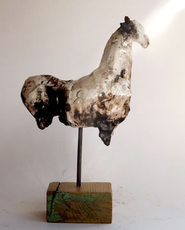 Rzeźba zatytułowany „Cavallo nero con ba…” autorstwa Simona Barreca, Oryginalna praca, Ceramika
