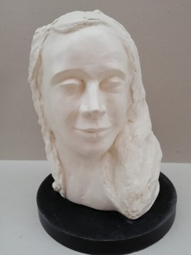 Sculpture titled "MADRE" by Simona Rovesti, Original Artwork, Plaster